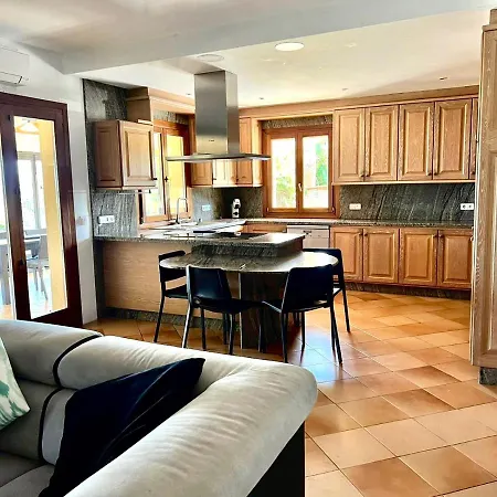 Villa Na Penyal 7 *
